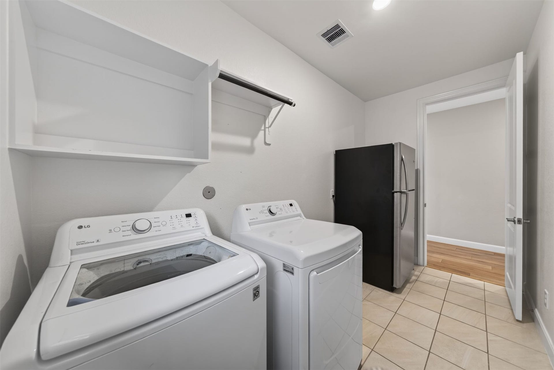 2702 Summer Indigo Trail, Pearland, TX 77089 2702 Summer Indigo Trail, Pearland, TX 77089