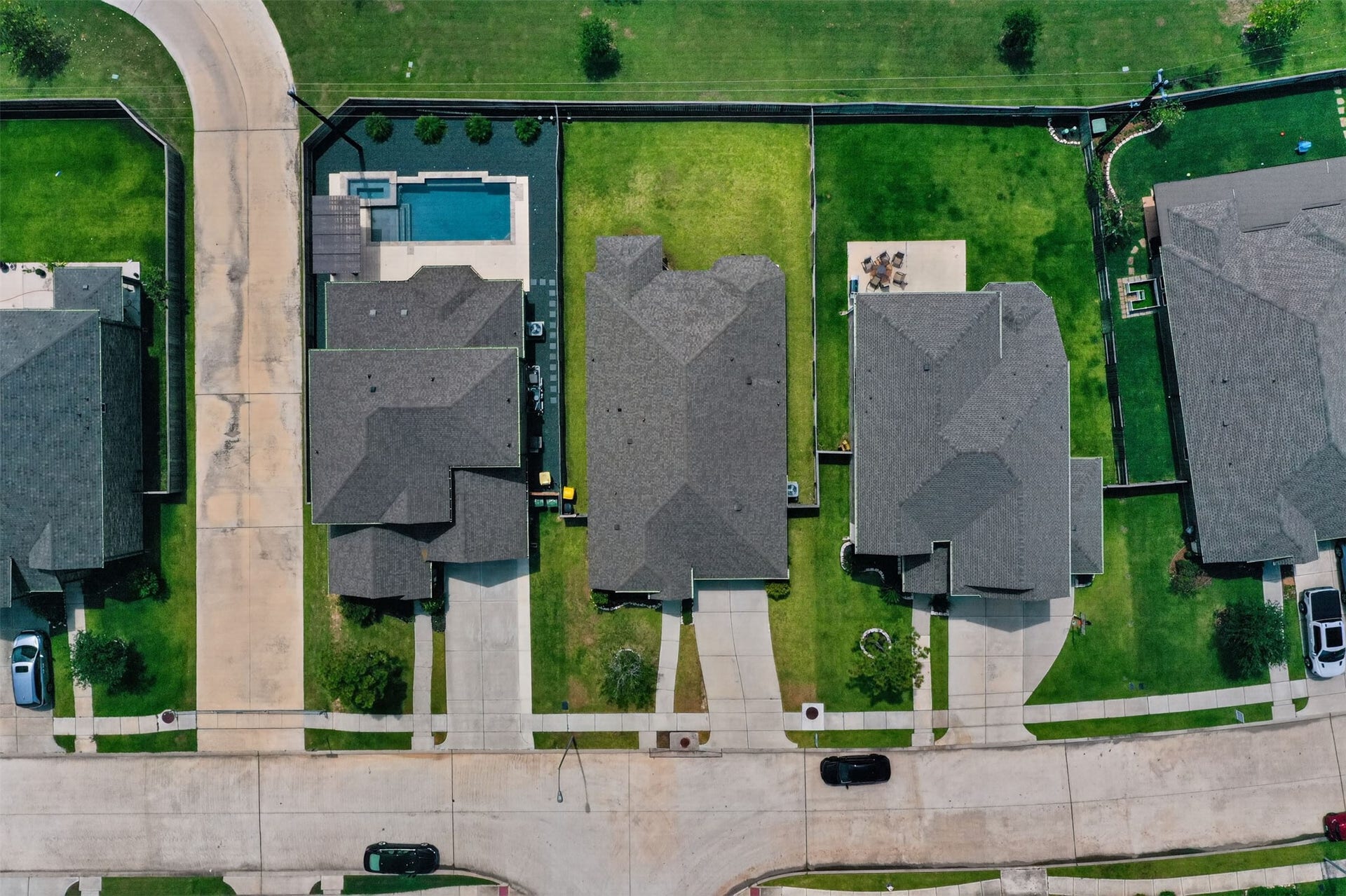 2702 Summer Indigo Trail, Pearland, TX 77089 2702 Summer Indigo Trail, Pearland, TX 77089