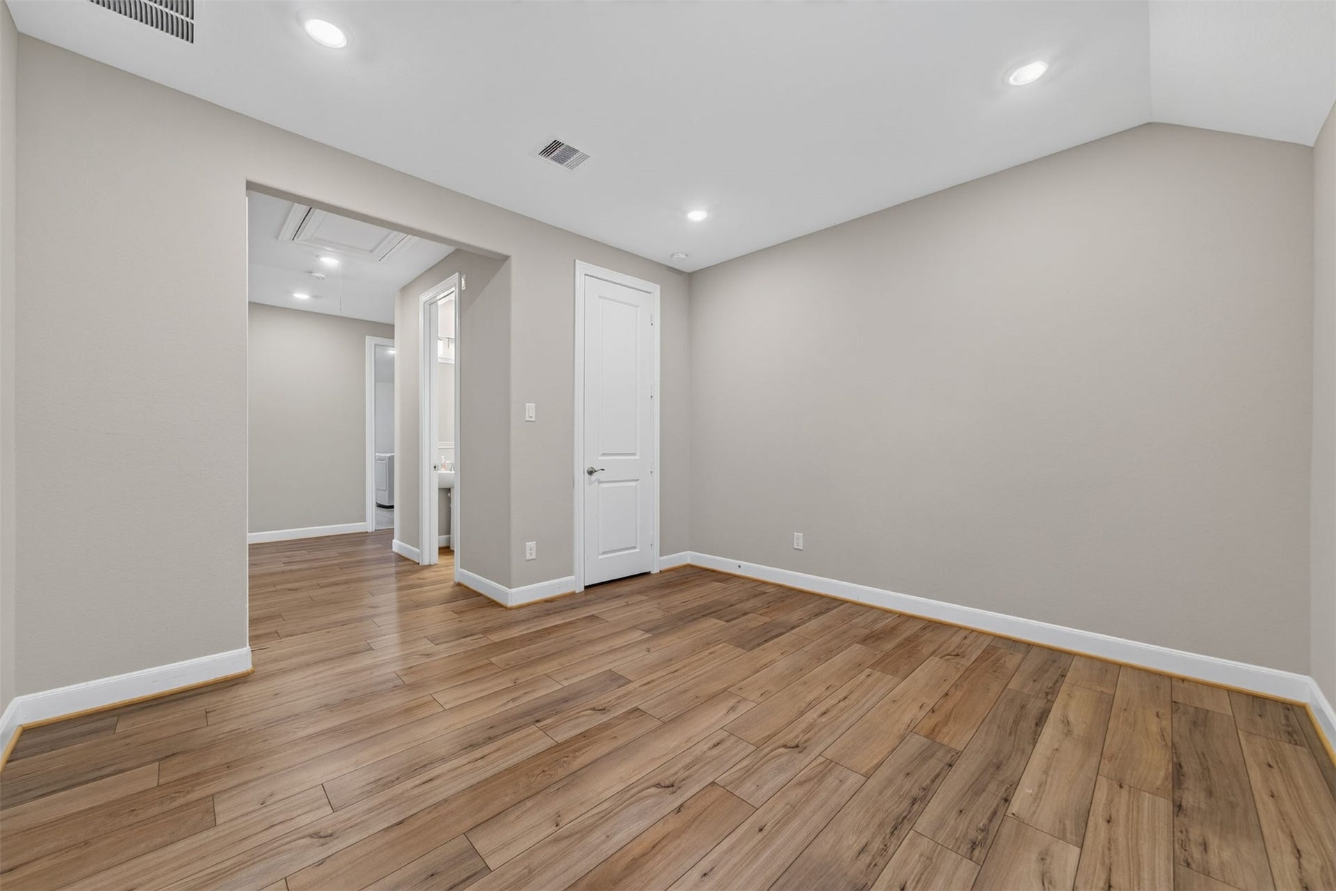 2702 Summer Indigo Trail, Pearland, TX 77089 2702 Summer Indigo Trail, Pearland, TX 77089