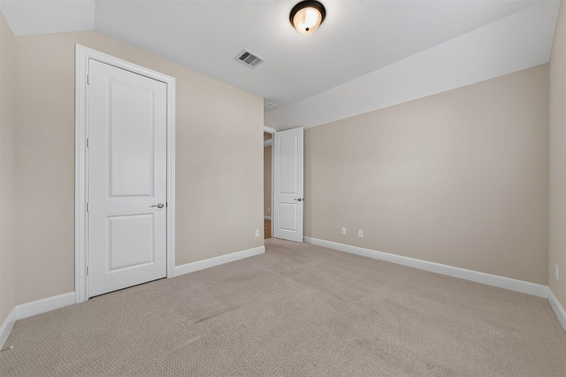 2702 Summer Indigo Trail, Pearland, TX 77089 2702 Summer Indigo Trail, Pearland, TX 77089