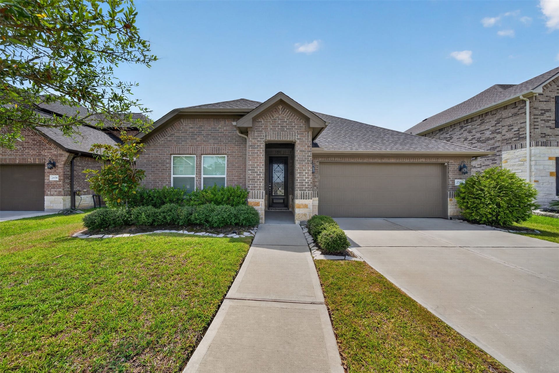 2702 Summer Indigo Trail, Pearland, TX 77089 2702 Summer Indigo Trail, Pearland, TX 77089