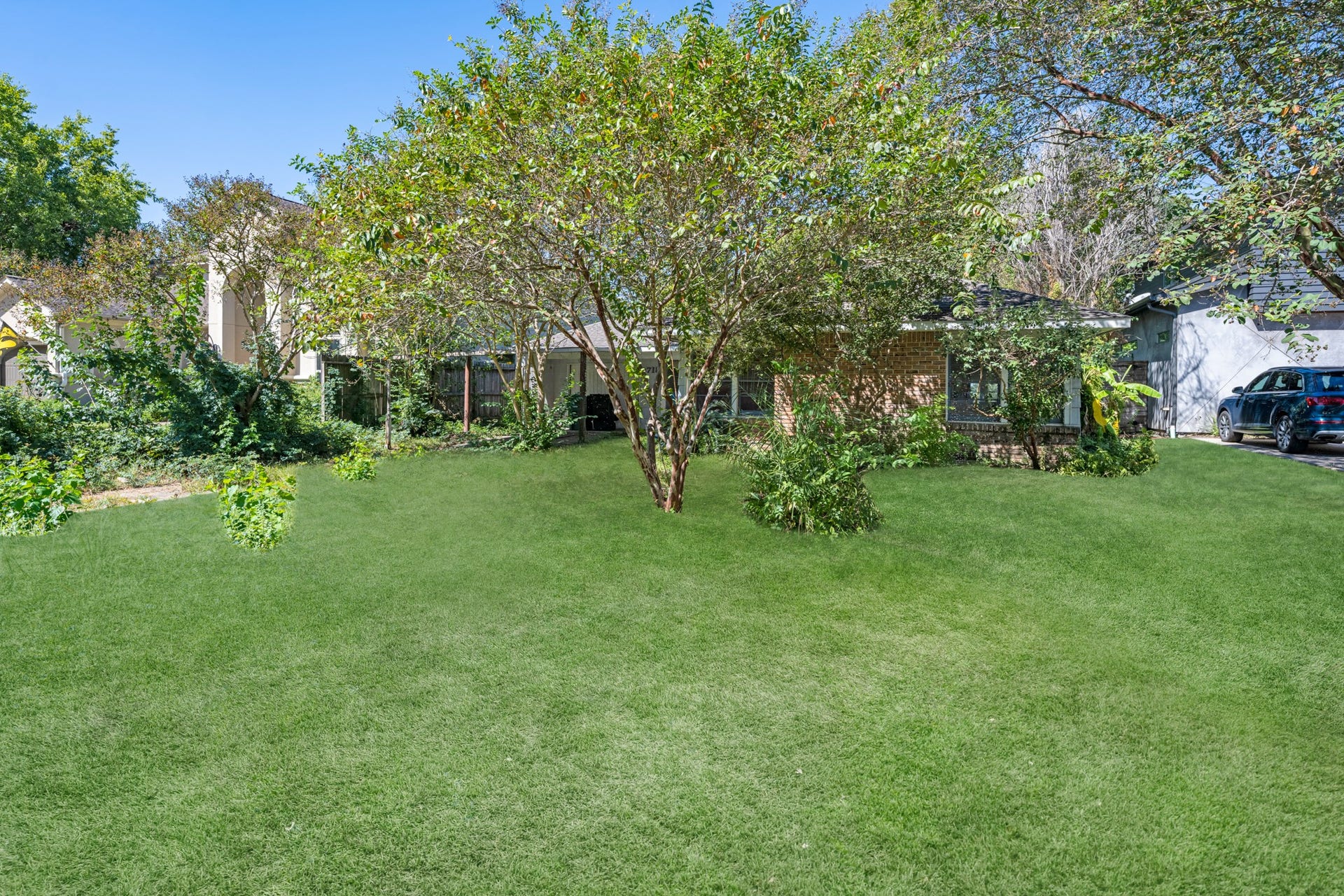 9718 Mariposa Street, Houston, TX 77025 9718 Mariposa Street, Houston, TX 77025