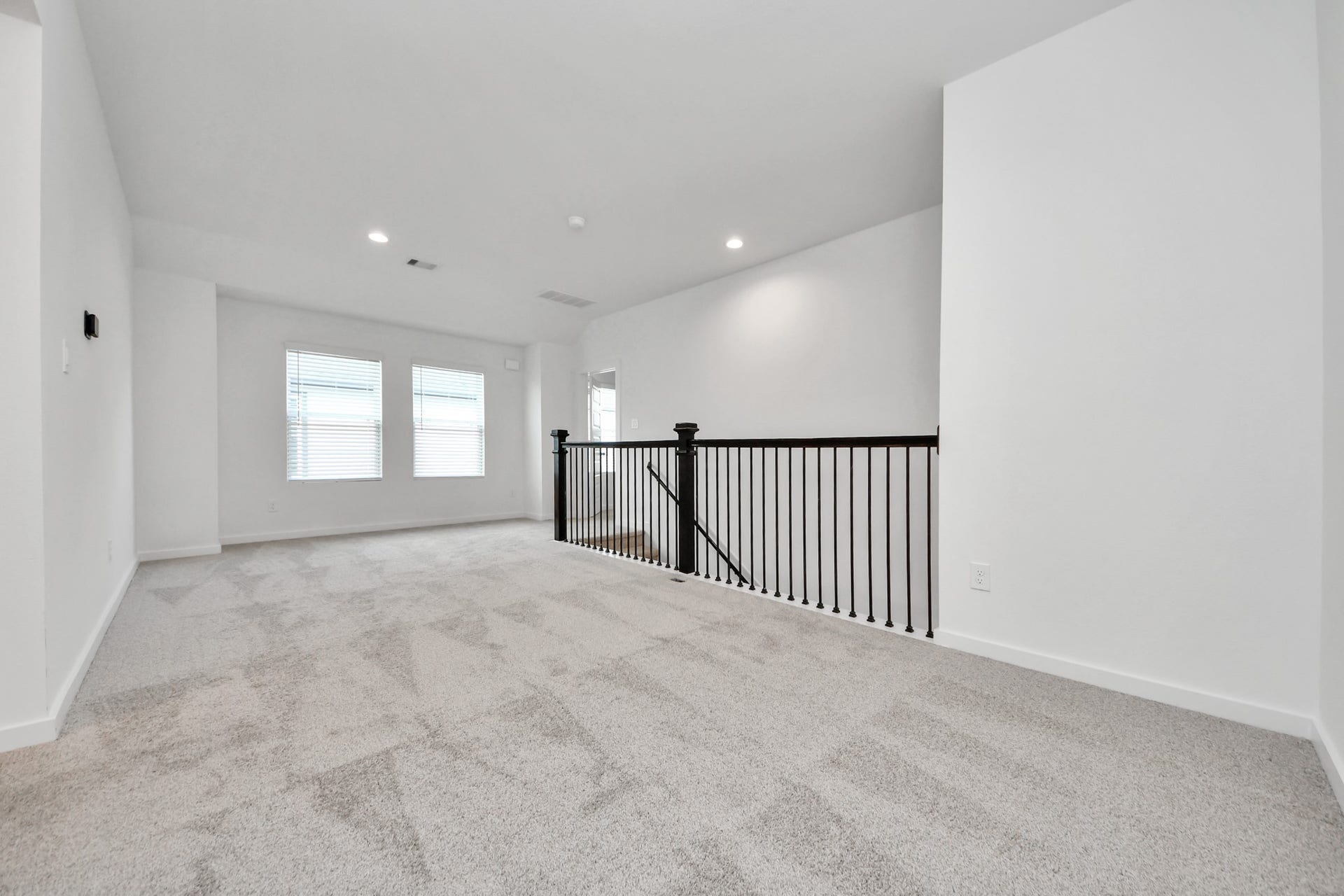 5818 Madison Trail Drive, Richmond, TX 77469 Virtually Staged - Primary Bedroom. Sample photo of completed home with similar floor plan. Actual colors and selections may vary.