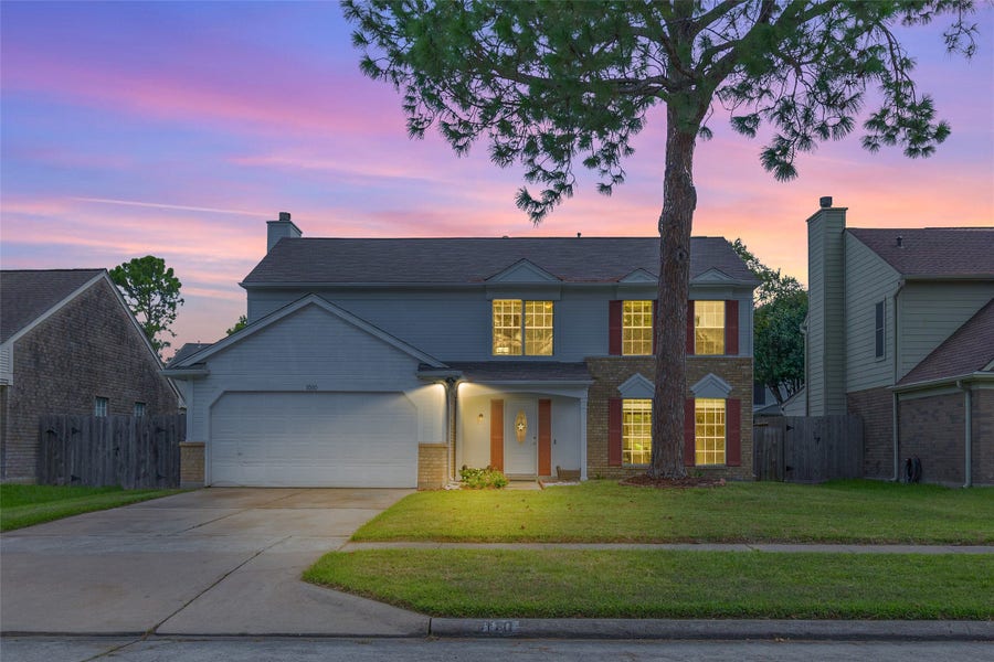 Property photo for 10110 Red Wolf Lane, Houston, TX