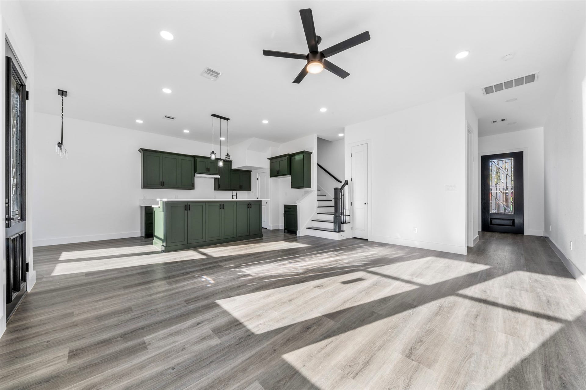 1310 Duff Lane, Houston, TX 77022