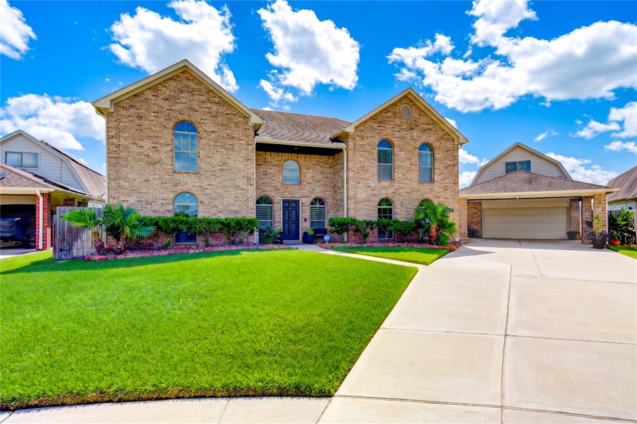 Property photo for 6627 Marble Falls Lane, Manvel, TX