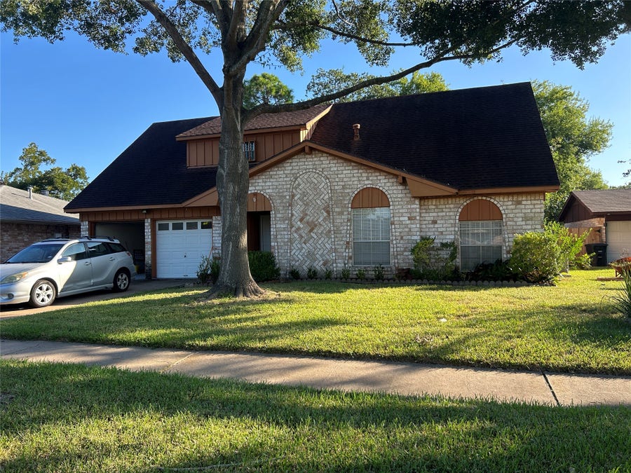 Property photo for 11419 Stancliff Road, Houston, TX