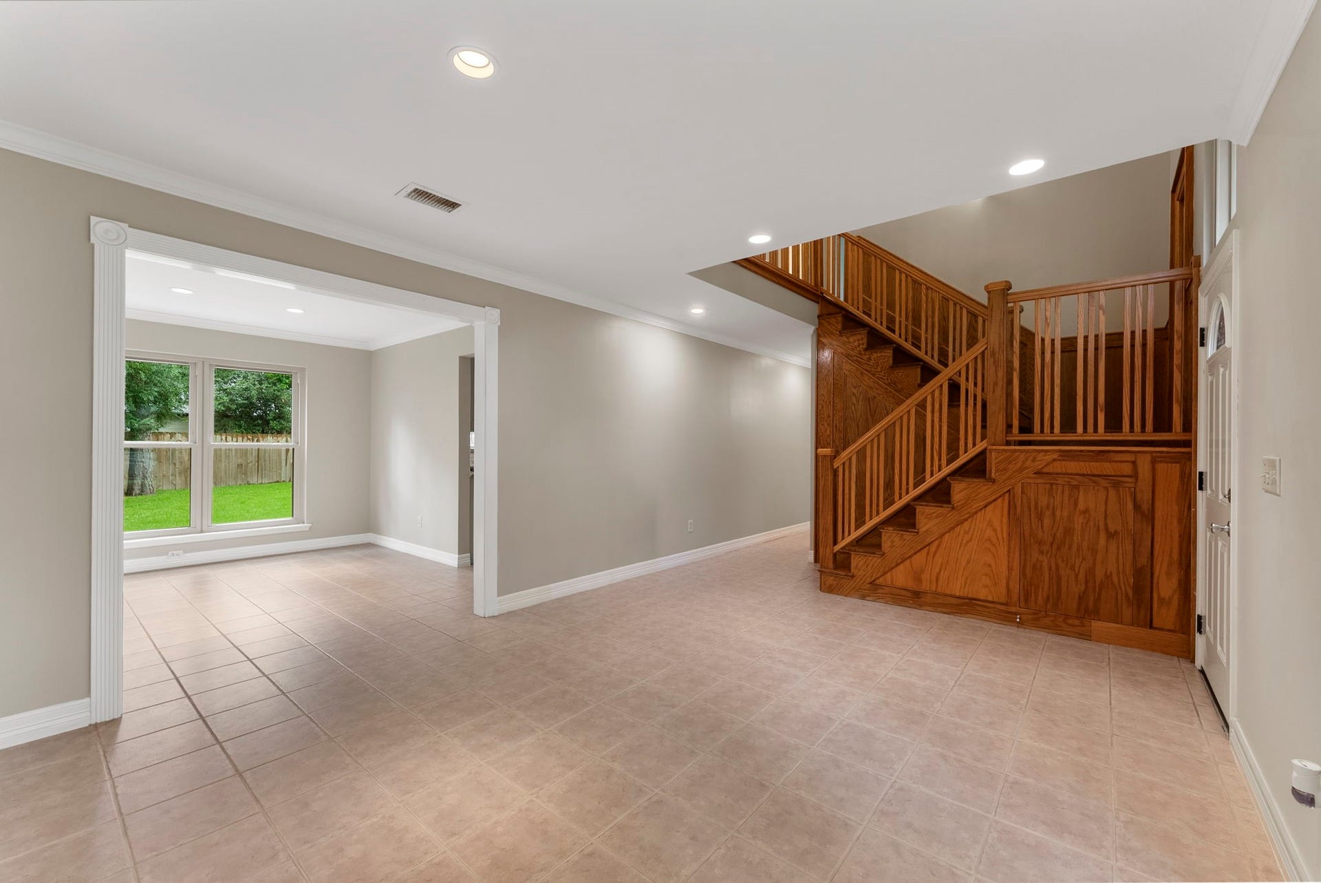 27 W Stony Bridge Court, The Woodlands, TX 77381 27 W Stony Bridge Court, The Woodlands, TX 77381