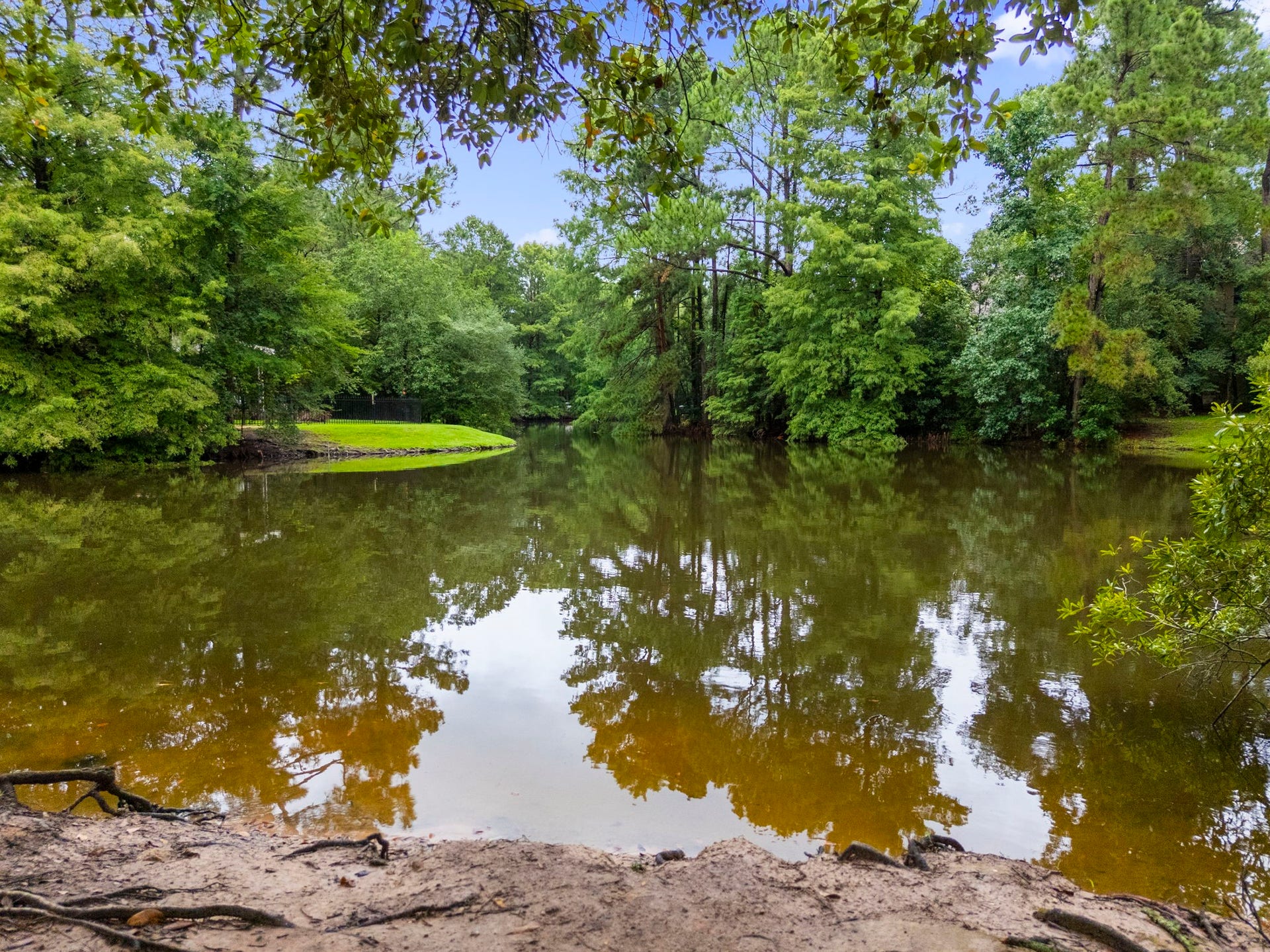 27 W Stony Bridge Court, The Woodlands, TX 77381 27 W Stony Bridge Court, The Woodlands, TX 77381