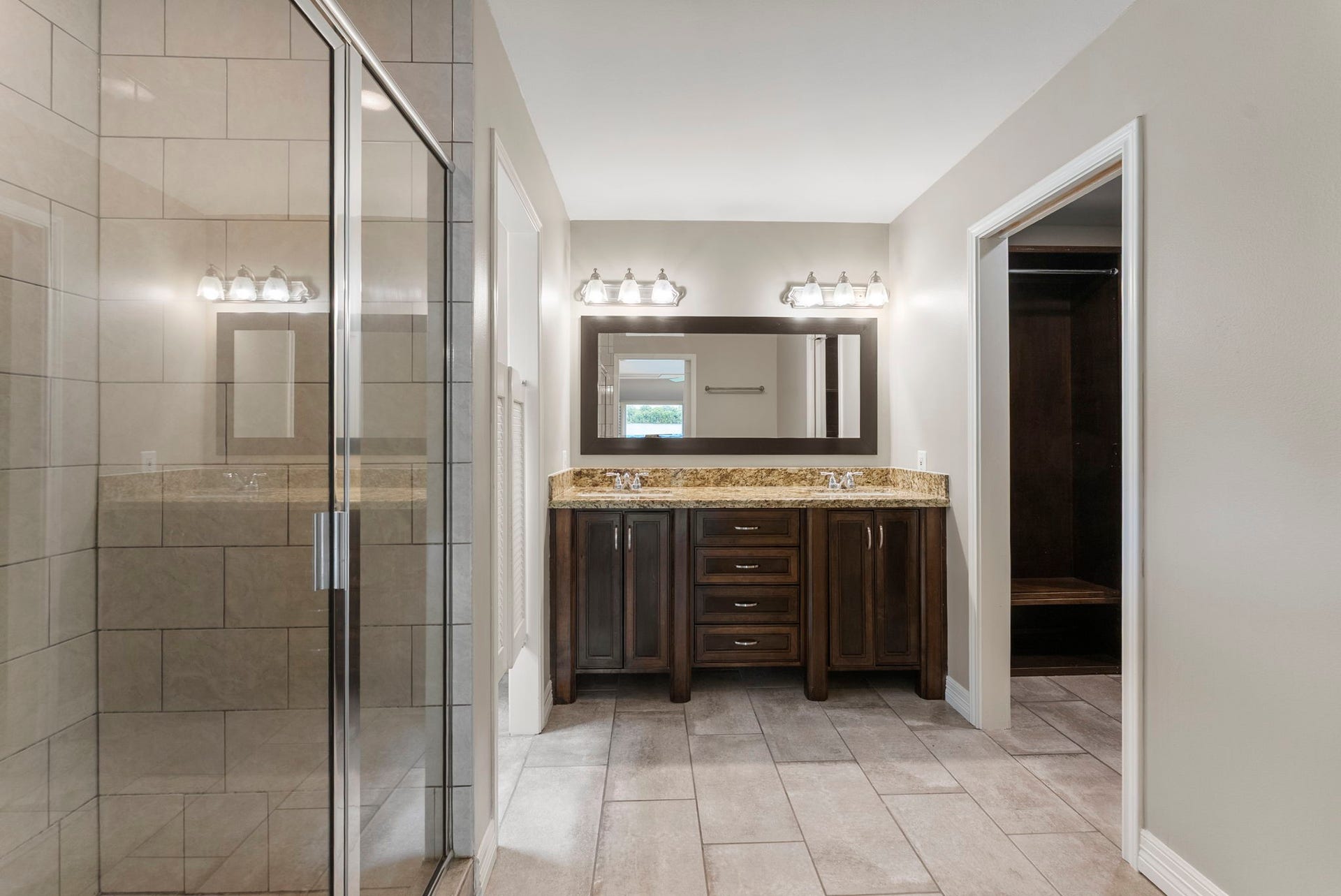 27 W Stony Bridge Court, The Woodlands, TX 77381 27 W Stony Bridge Court, The Woodlands, TX 77381