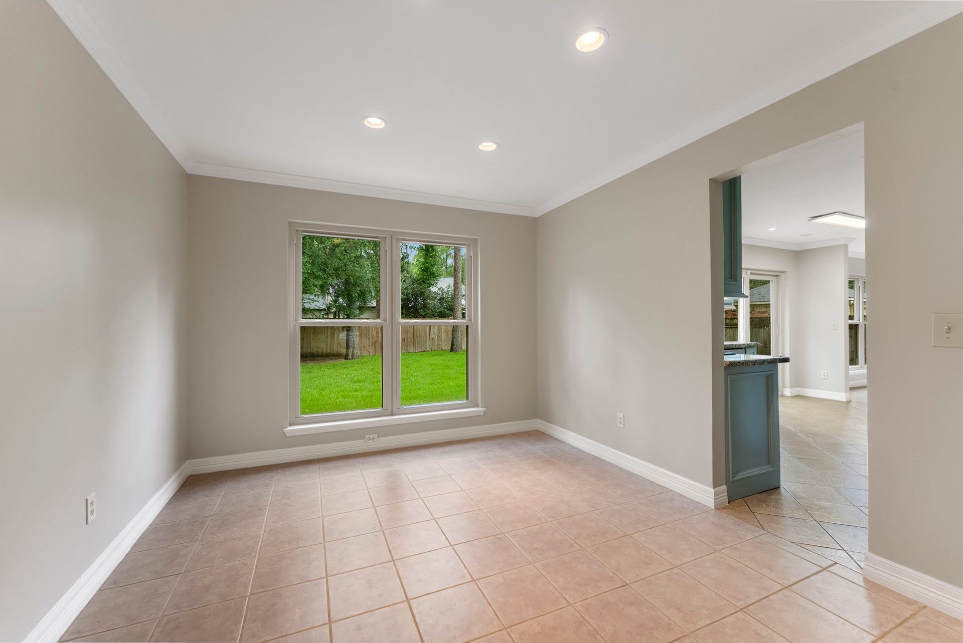 27 W Stony Bridge Court, The Woodlands, TX 77381 27 W Stony Bridge Court, The Woodlands, TX 77381