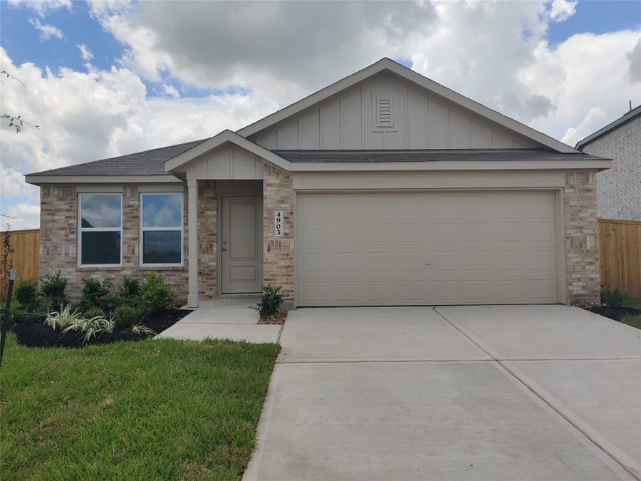 Property photo for 4903 Wild Bergamot Court, Needville, TX