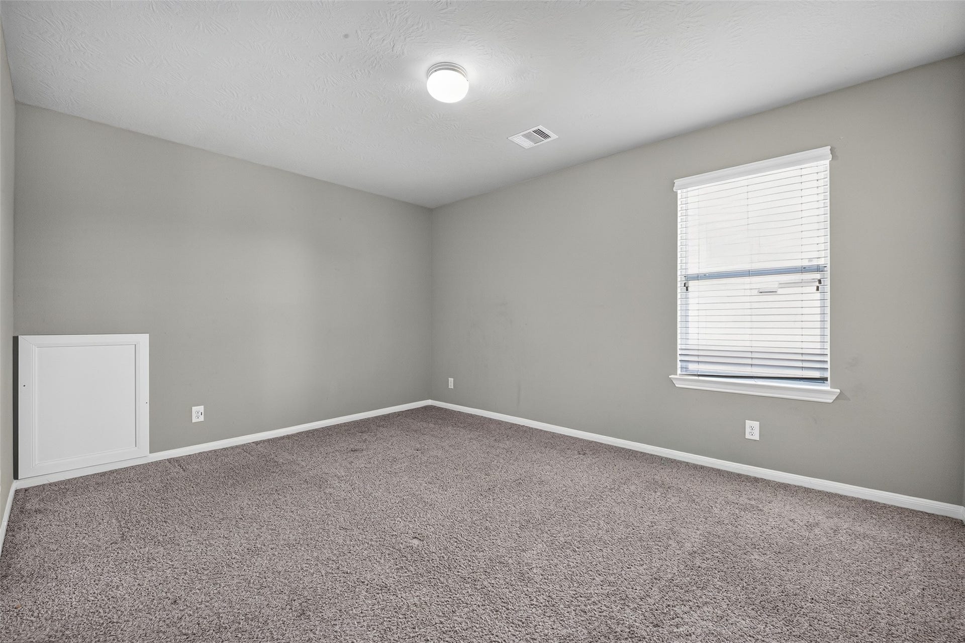 10830 Harston Drive, Tomball, TX 77375 10830 Harston Drive, Tomball, TX 77375