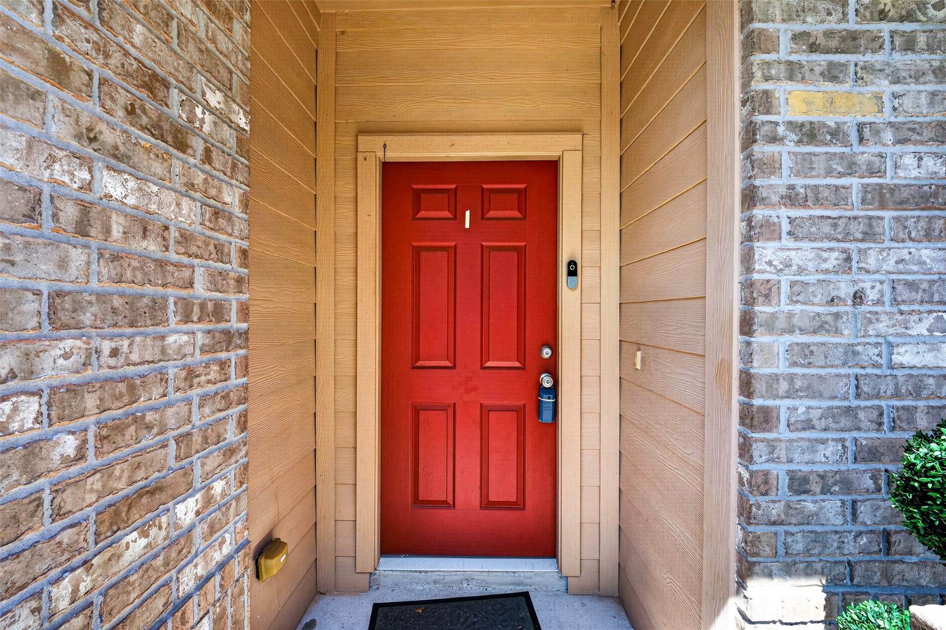 10830 Harston Drive, Tomball, TX 77375 10830 Harston Drive, Tomball, TX 77375