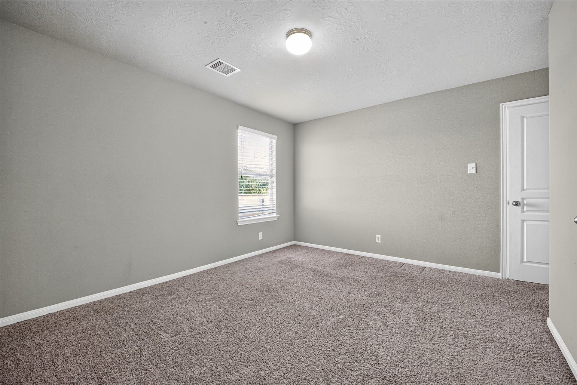10830 Harston Drive, Tomball, TX 77375 10830 Harston Drive, Tomball, TX 77375