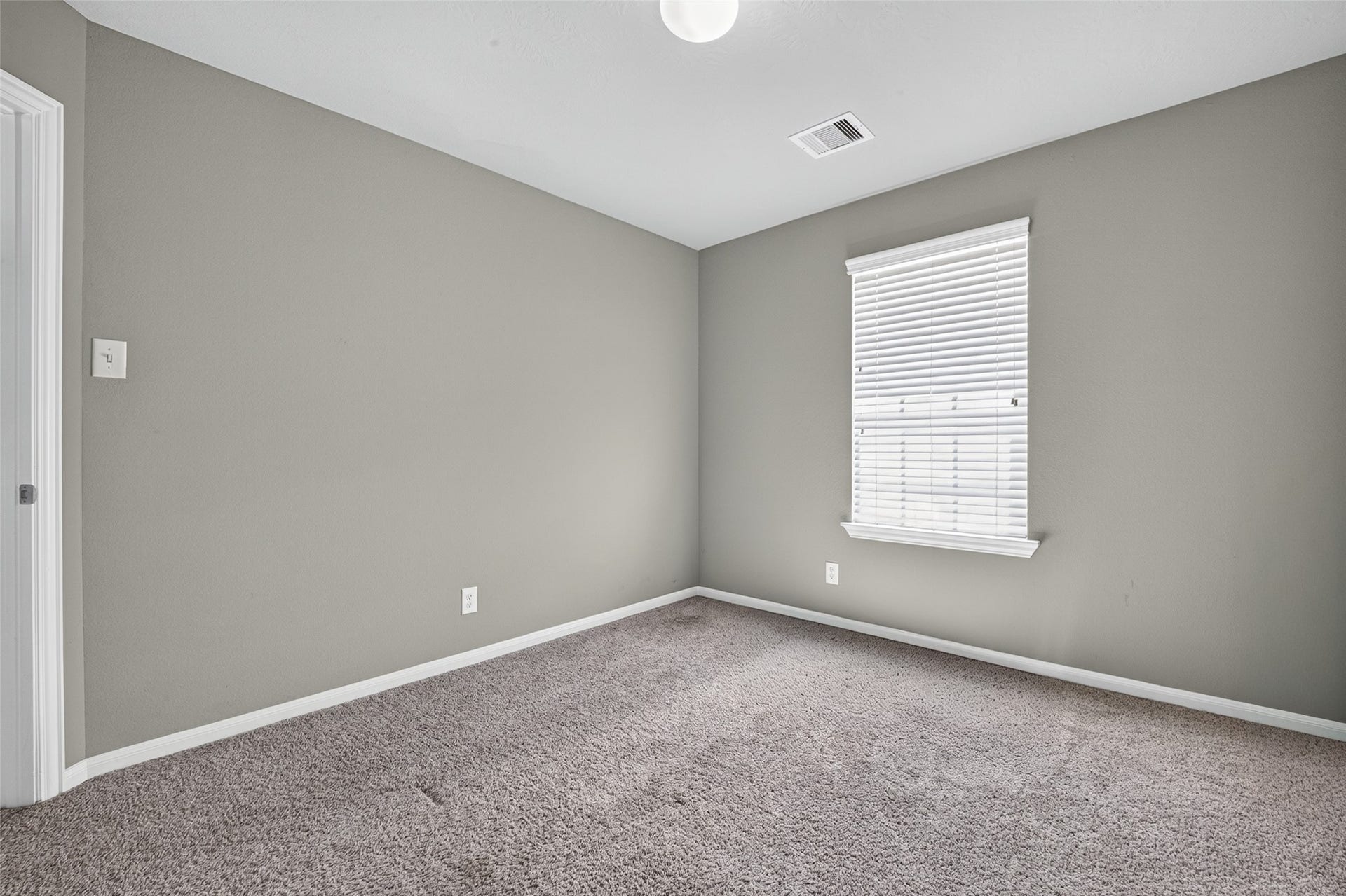 10830 Harston Drive, Tomball, TX 77375 10830 Harston Drive, Tomball, TX 77375