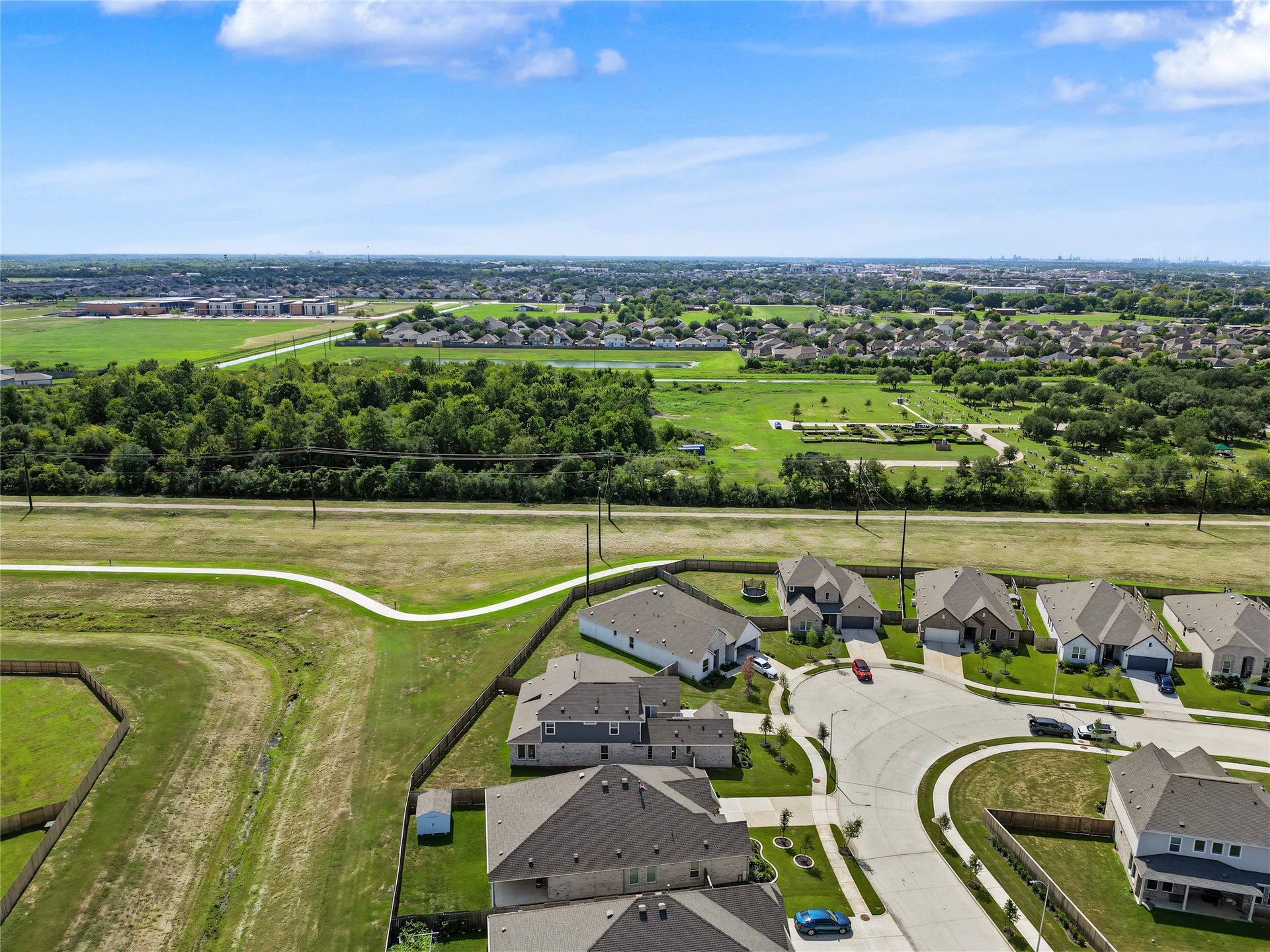 5343 Pompano Loop, Baytown, TX 77521 5343 Pompano Loop, Baytown, TX 77521