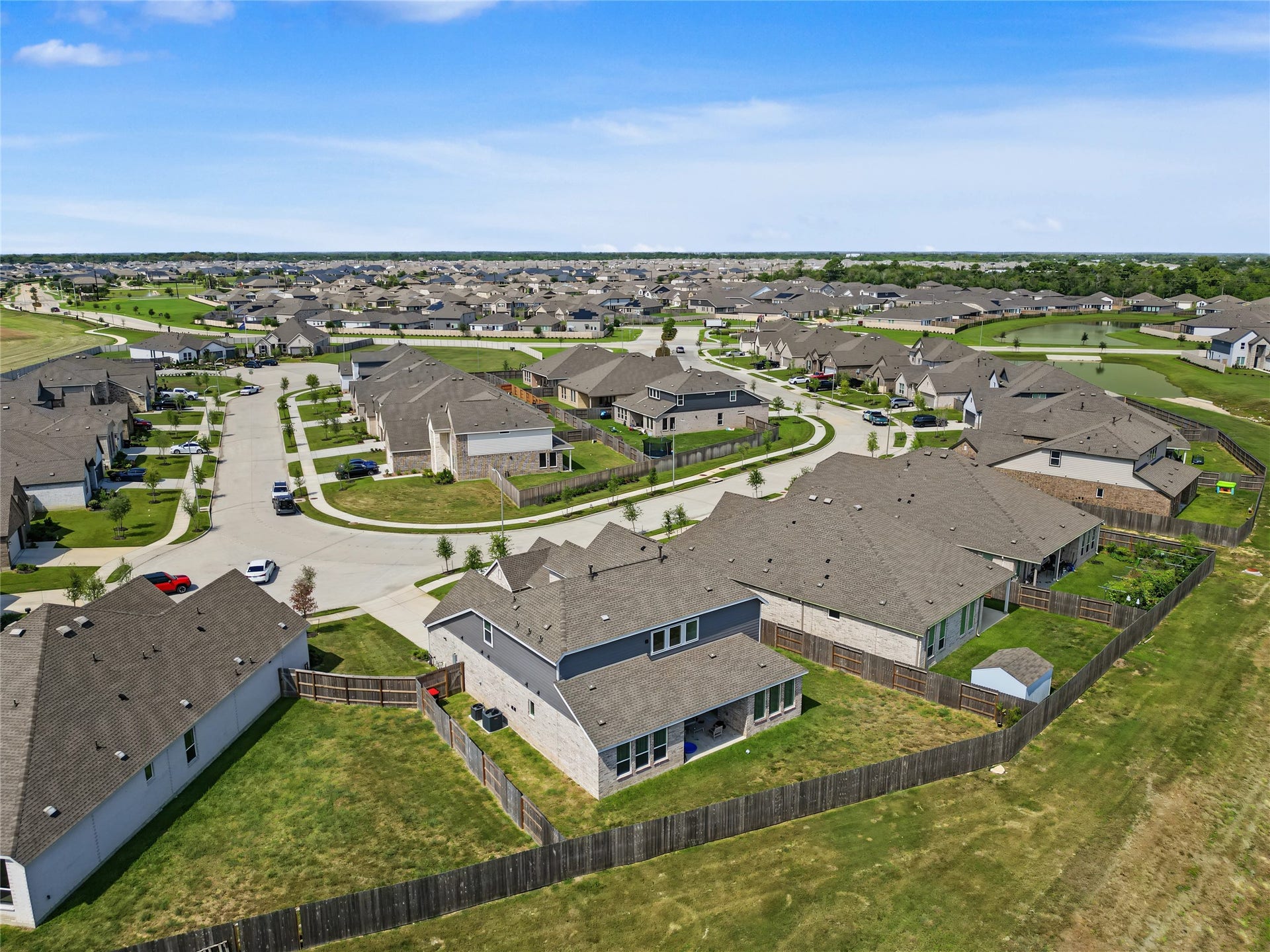 5343 Pompano Loop, Baytown, TX 77521 5343 Pompano Loop, Baytown, TX 77521