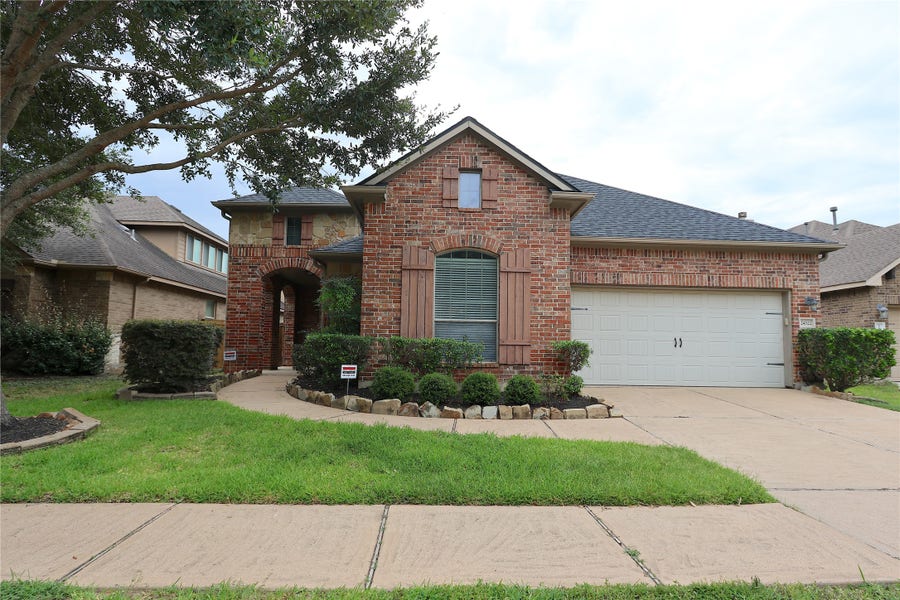 Property photo for 24322 Bella Florence Drive, Richmond, TX