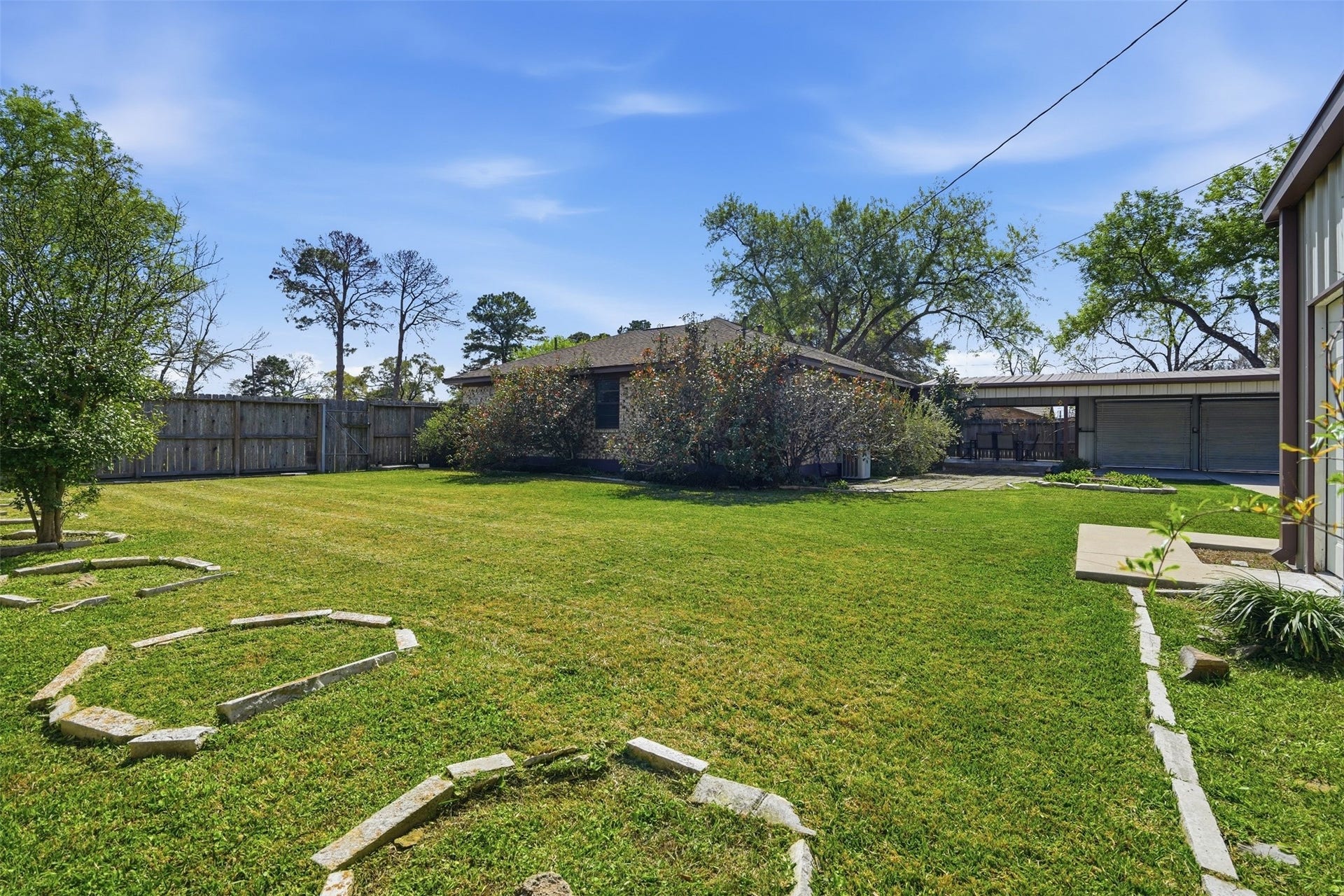 815 Wisconsin Street, South Houston, TX 77587 815 Wisconsin Street, South Houston, TX 77587