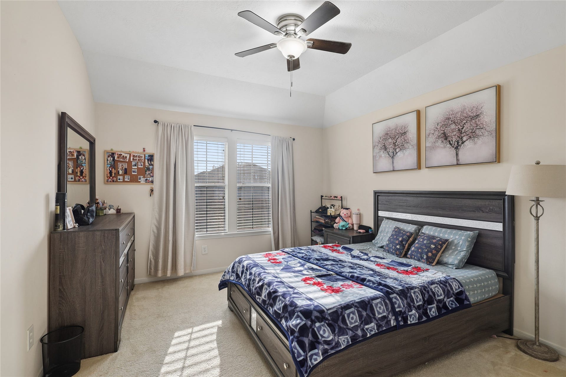 2614 Sunset Lake Drive, Sugar Land, TX 77478 2614 Sunset Lake Drive, Sugar Land, TX 77478
