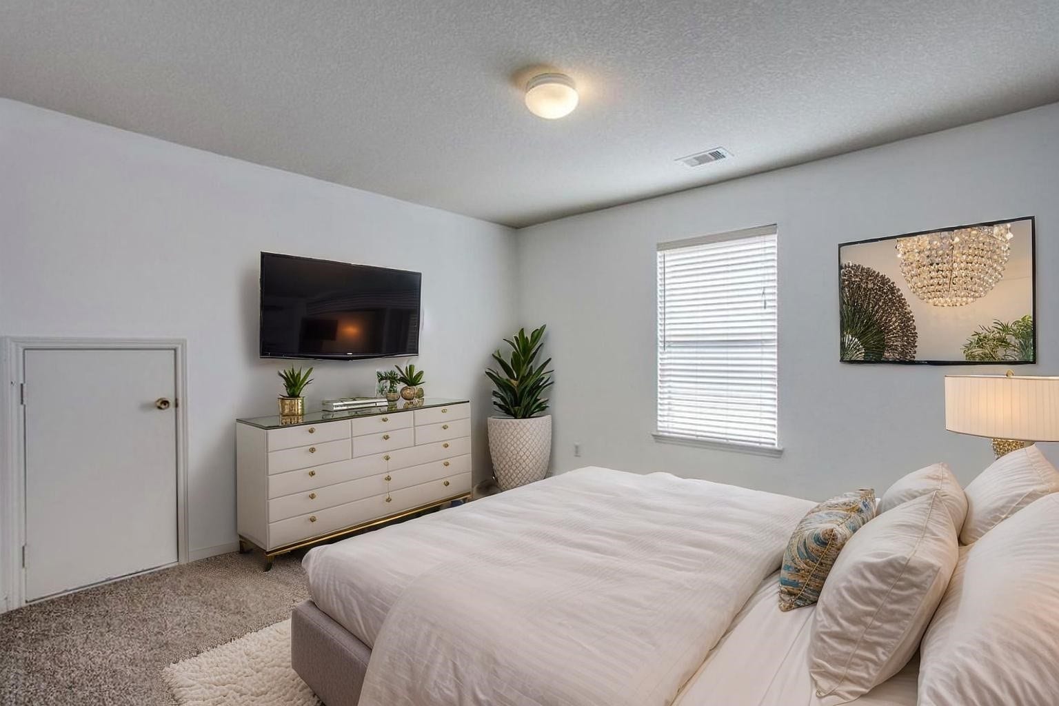 9907 Valance Way, Conroe, TX 77385 Bedroom 2 - Digitally staged