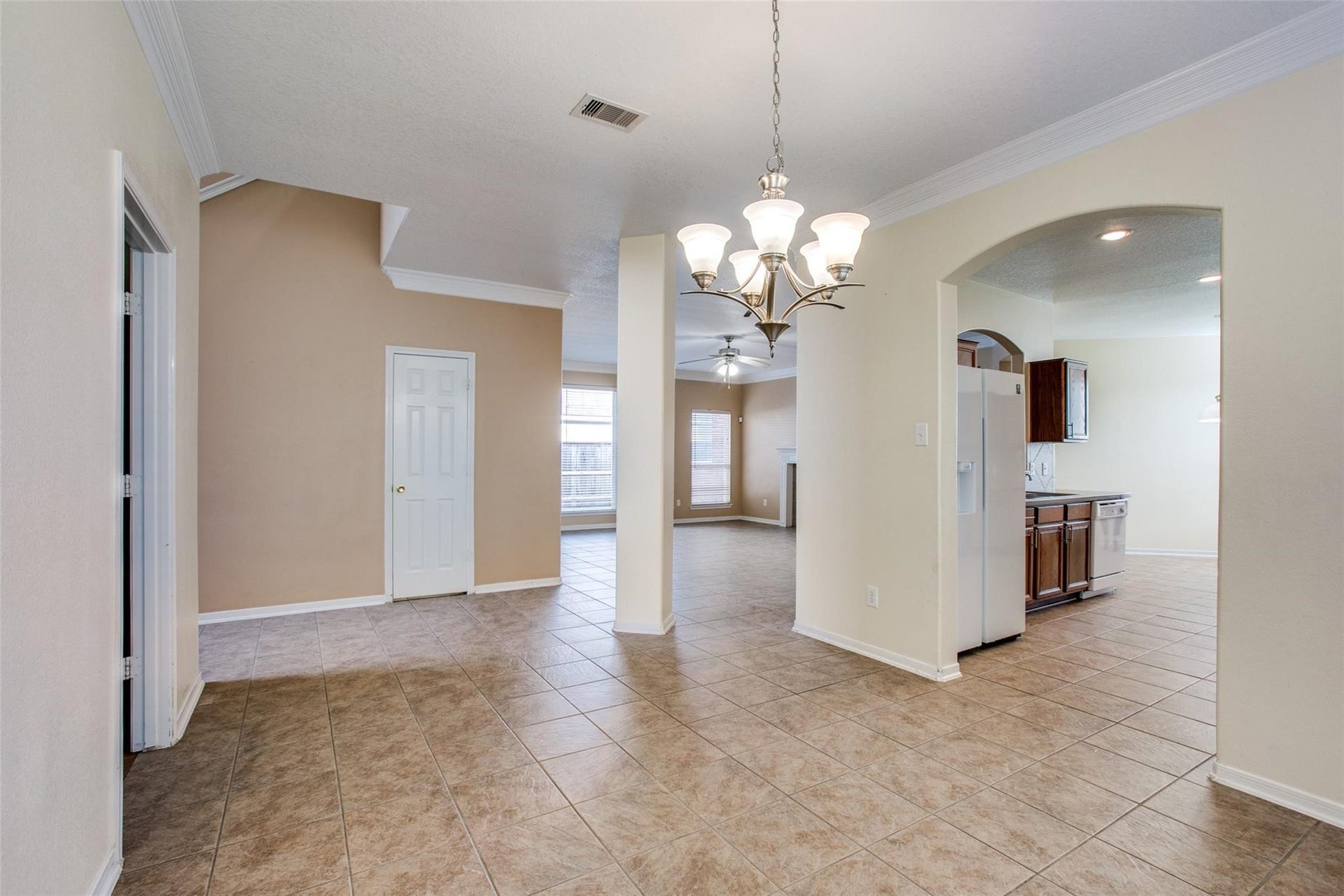 9907 Valance Way, Conroe, TX 77385 Back dining room view to living room and kitchen