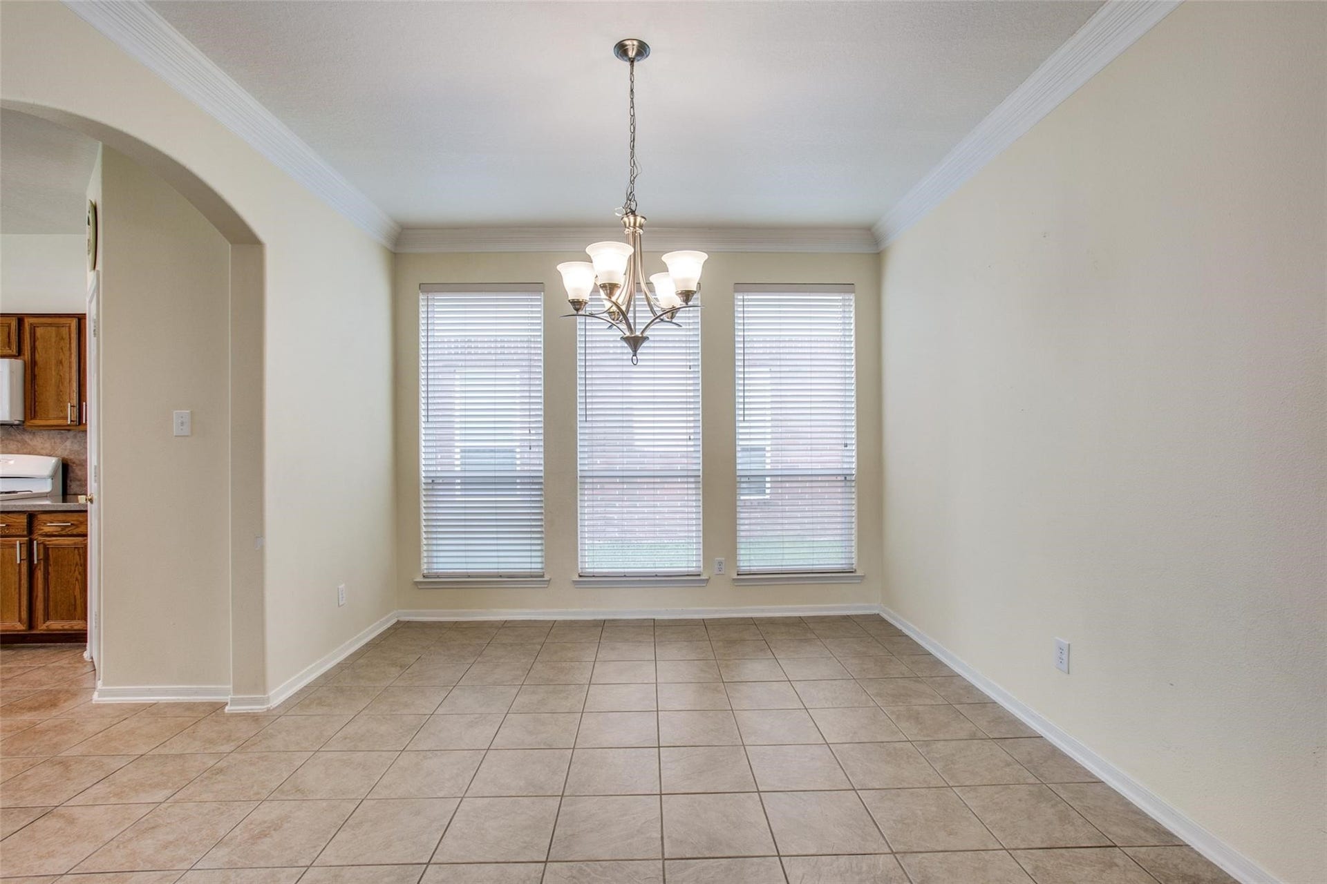9907 Valance Way, Conroe, TX 77385 Front view of dining room