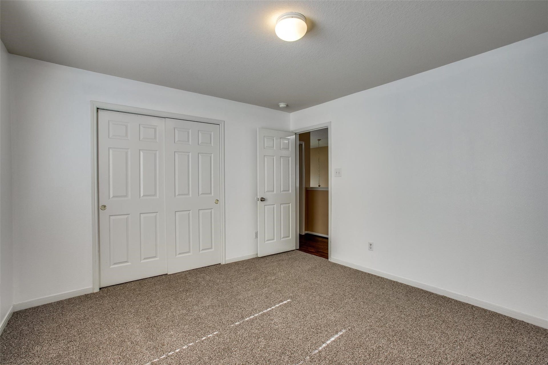 9907 Valance Way, Conroe, TX 77385 Bedroom 2