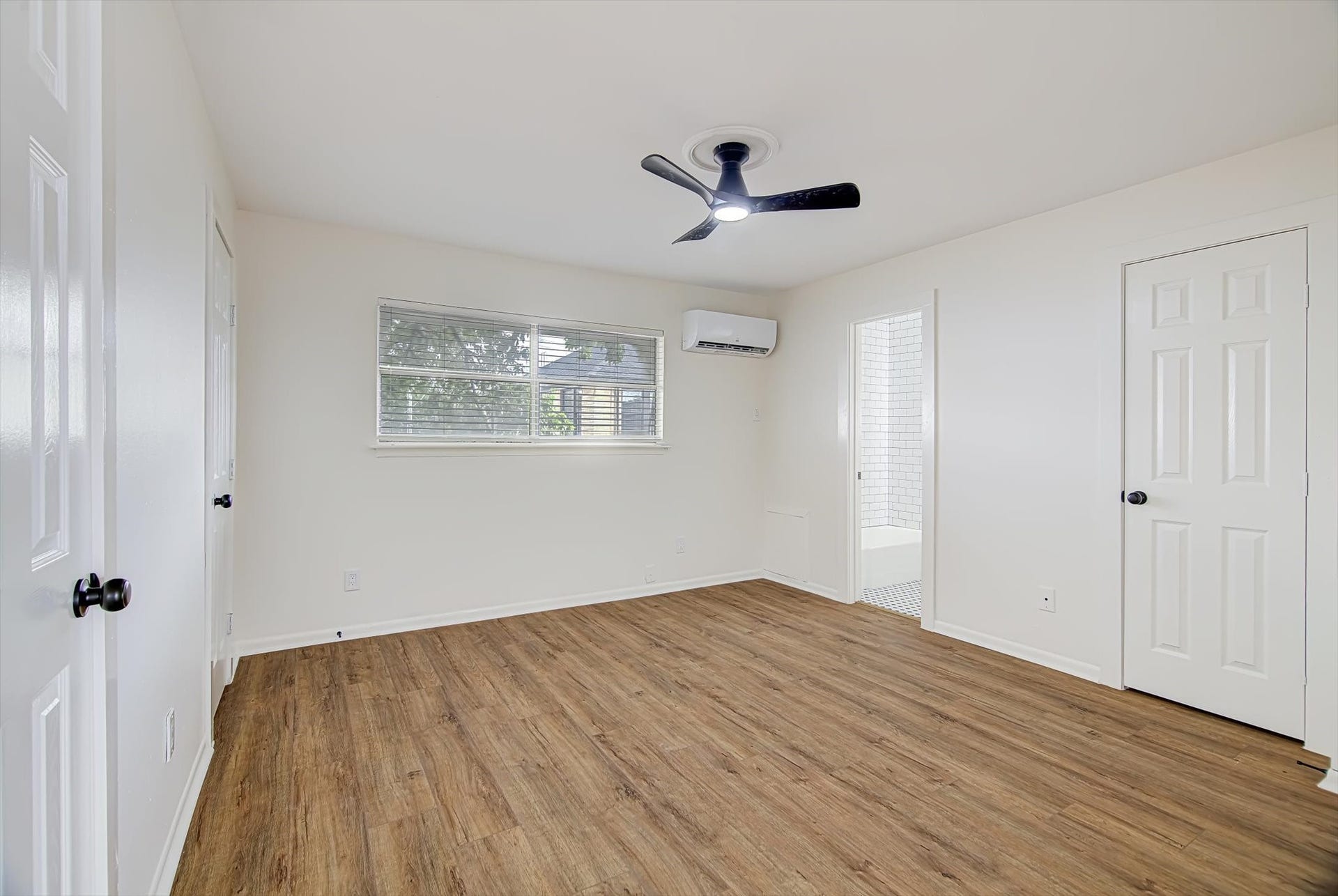 1915 McDuffie Street, #3, Houston, TX 77019 1915 McDuffie Street, #3, Houston, TX 77019