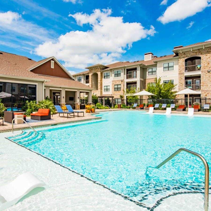Property photo for 18021 Kingsland Boulevard, #Kng, Houston, TX