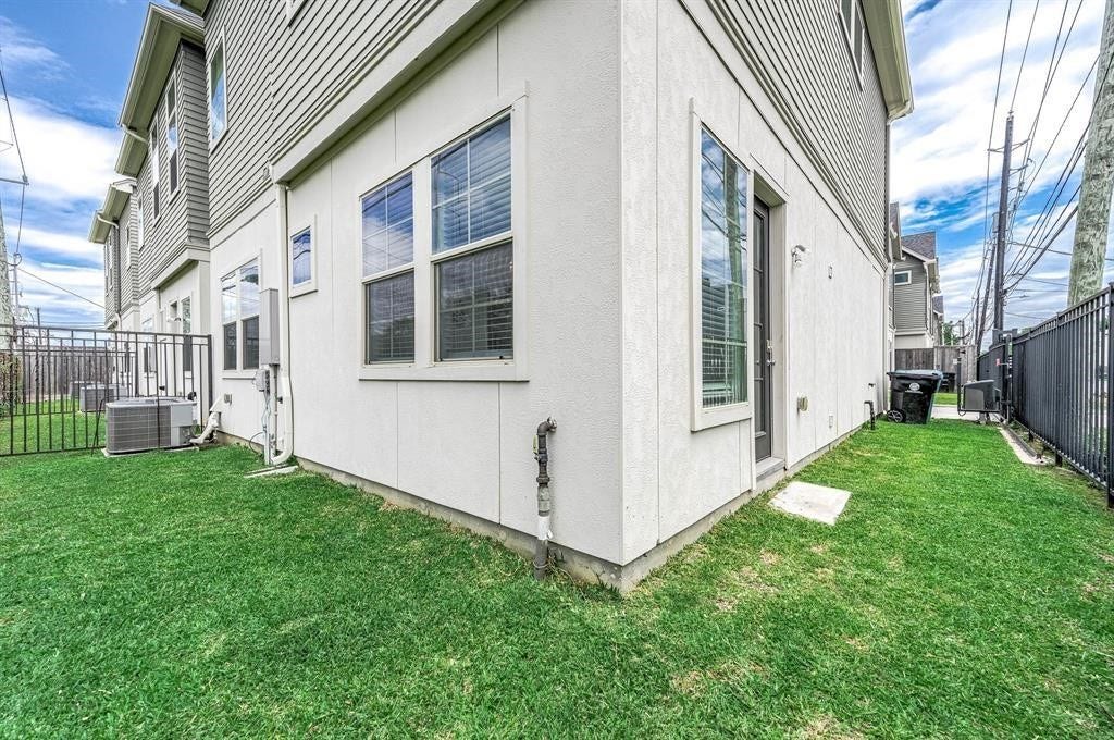 2103 Naomi Street, #A, Houston, TX 77054