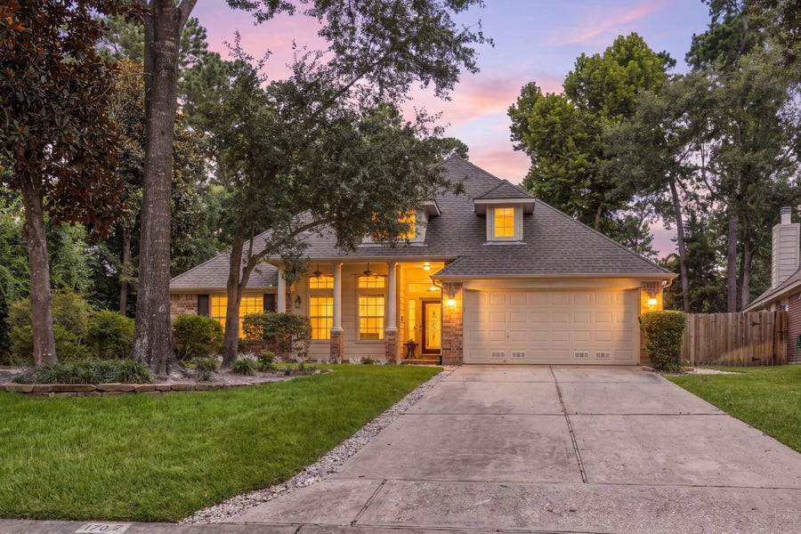 Property photo for 170 W Drifting Shadows Circle, Conroe, TX
