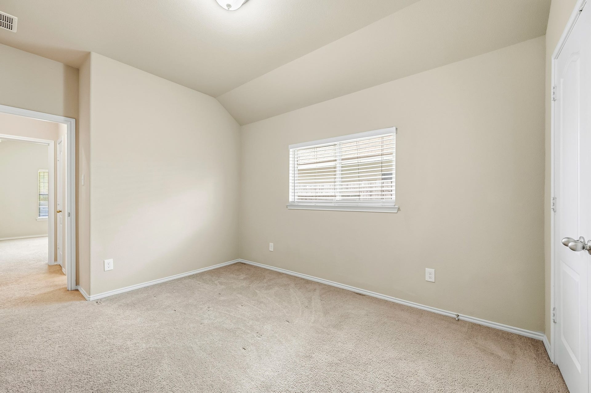 7126 Whitlow Wonder Lane, Houston, TX 77086