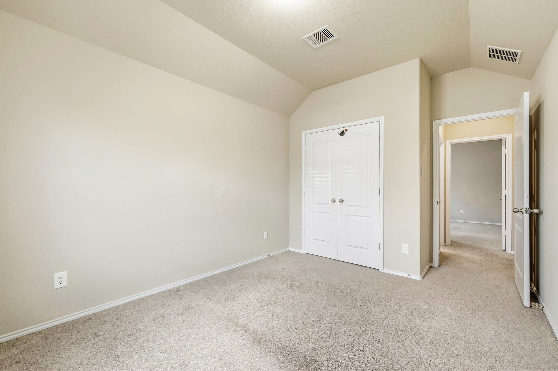 7126 Whitlow Wonder Lane, Houston, TX 77086