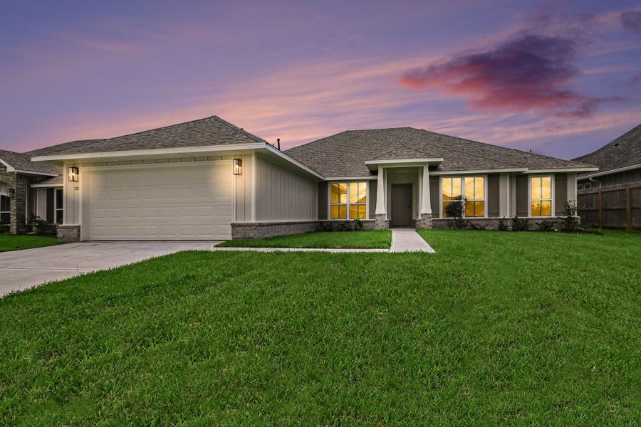 Property photo for 720 Greystone Lane, Angleton, TX