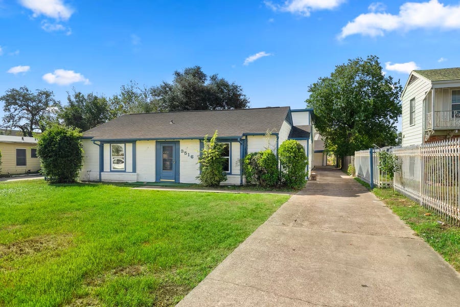 Property photo for 3516 Southmore Boulevard, Houston, TX