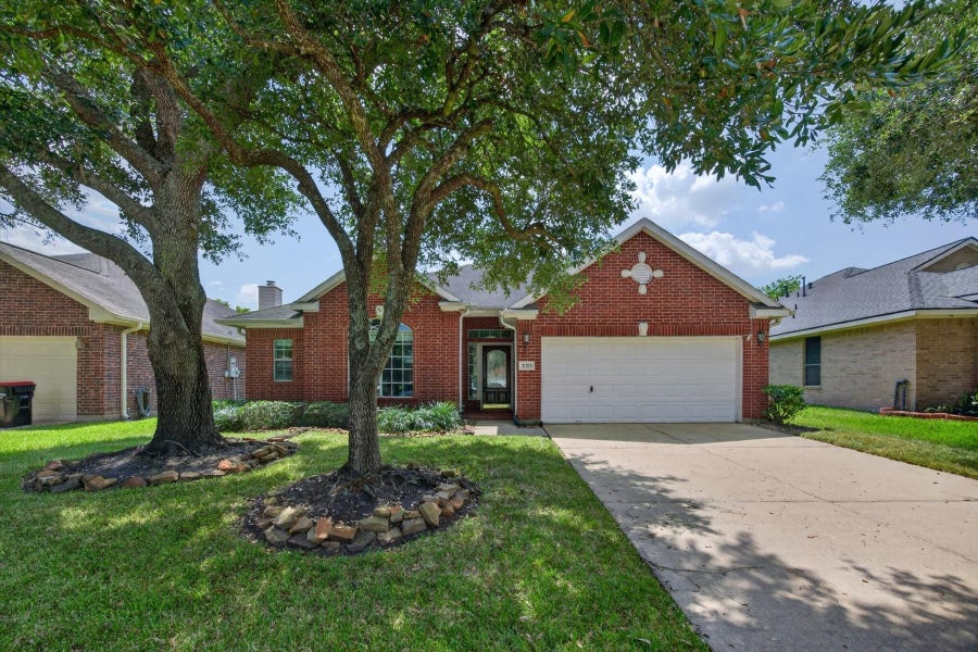 Property photo for 21323 Pebble Pine Trail, Cypress, TX