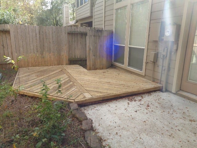 90 N Valley Oaks Circle, The Woodlands, TX 77382 90 N Valley Oaks Circle, The Woodlands, TX 77382