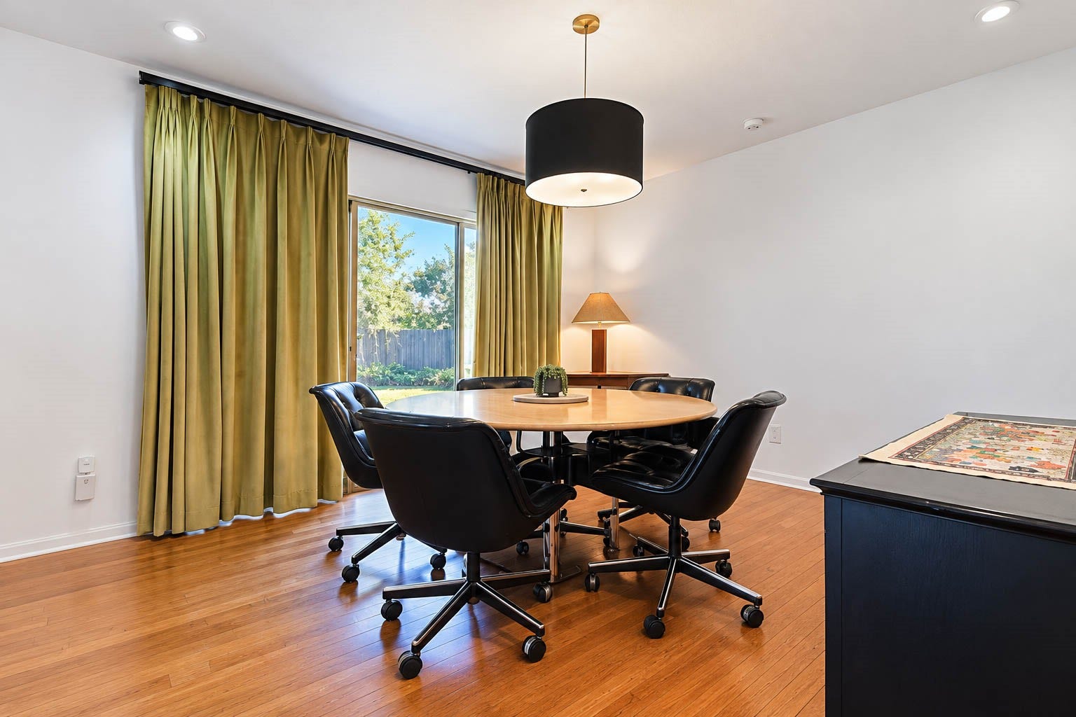 269 Chimney Rock Road, Houston, TX 77024 269 Chimney Rock Road, Houston, TX 77024
