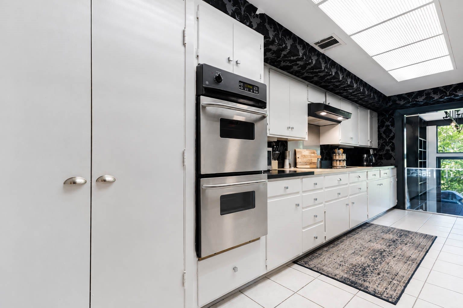 269 Chimney Rock Road, Houston, TX 77024 269 Chimney Rock Road, Houston, TX 77024