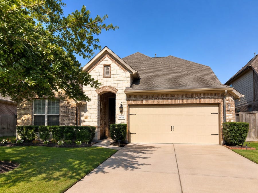 Property photo for 10306 Hartfield Bluff Lane, Cypress, TX