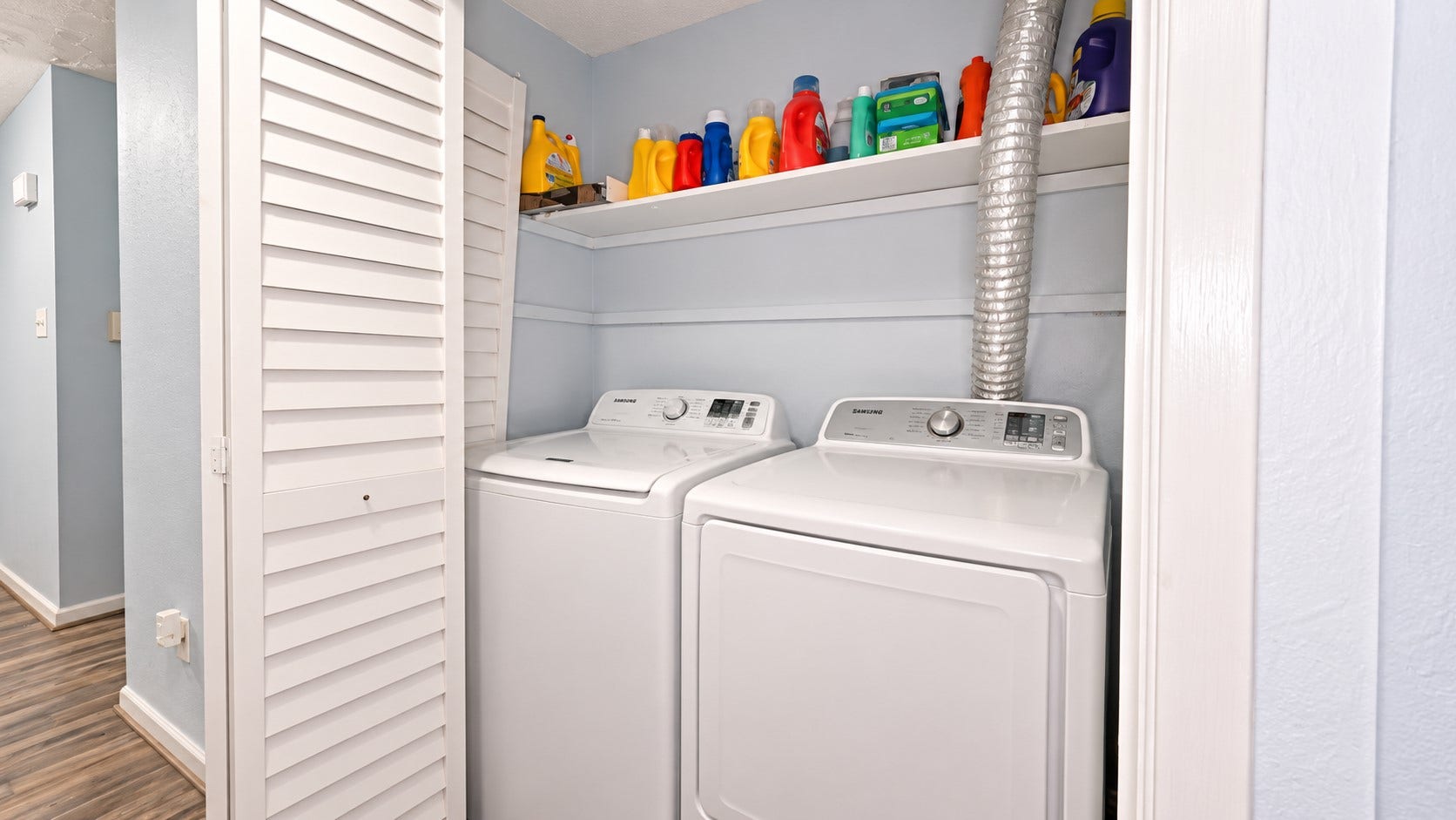 12829 Clarewood Drive, Houston, TX 77072 12829 Clarewood Drive, Houston, TX 77072