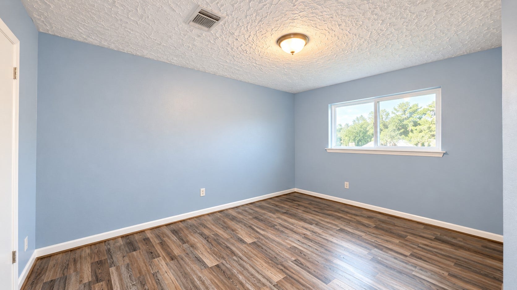 12829 Clarewood Drive, Houston, TX 77072 12829 Clarewood Drive, Houston, TX 77072
