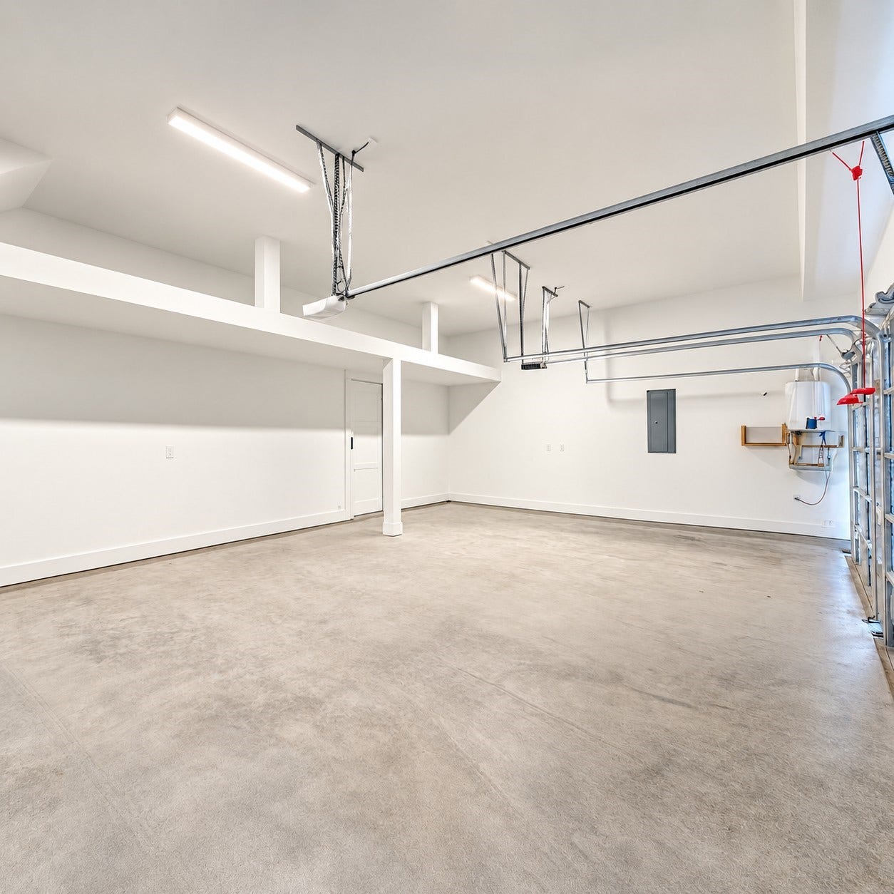 3311 Cardinal Crest Lane, Houston, TX 77080 3 Car Garage is as a big as Warehouse!