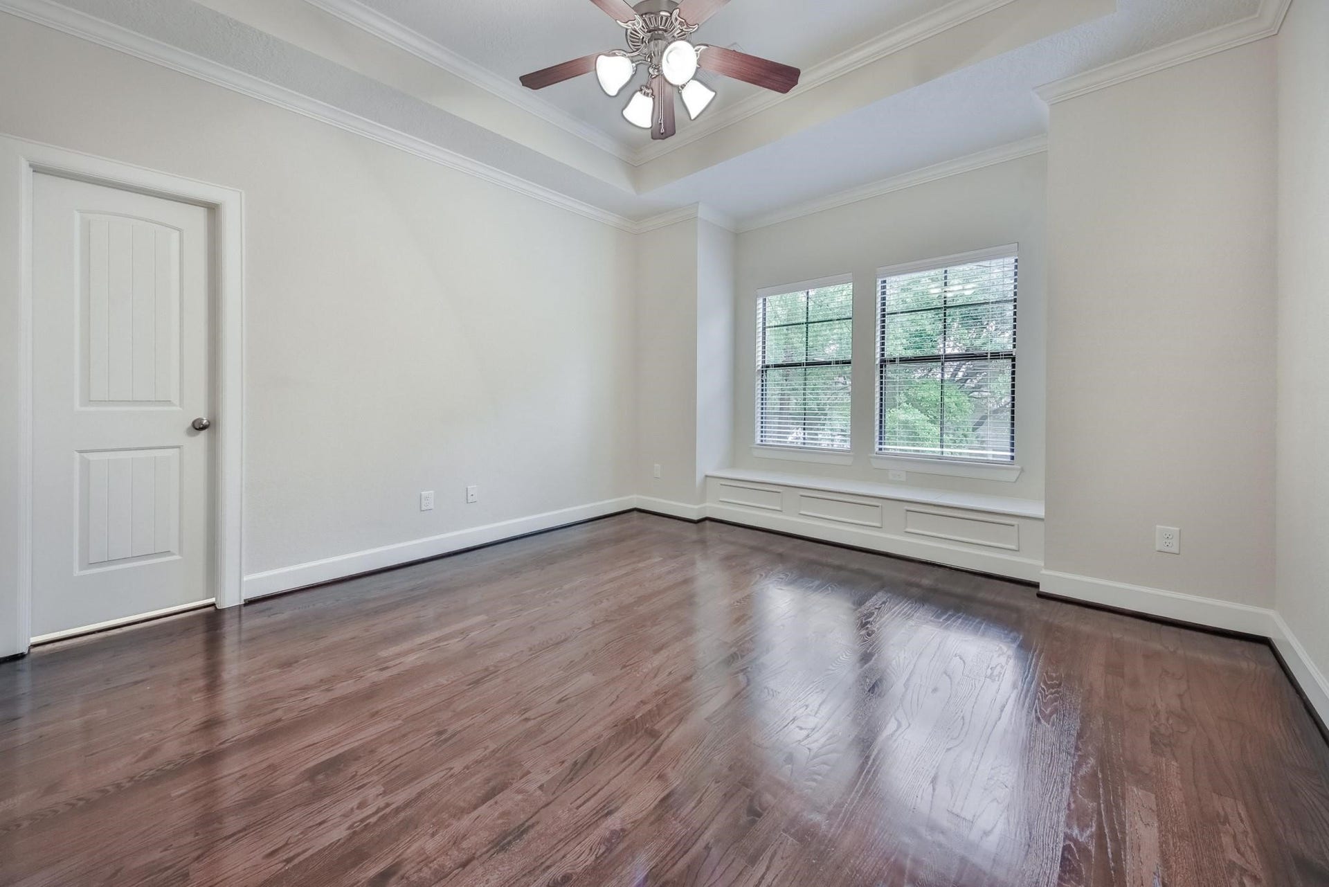 5337 Kansas Street, #D, Houston, TX 77007 5337 Kansas Street, #D, Houston, TX 77007