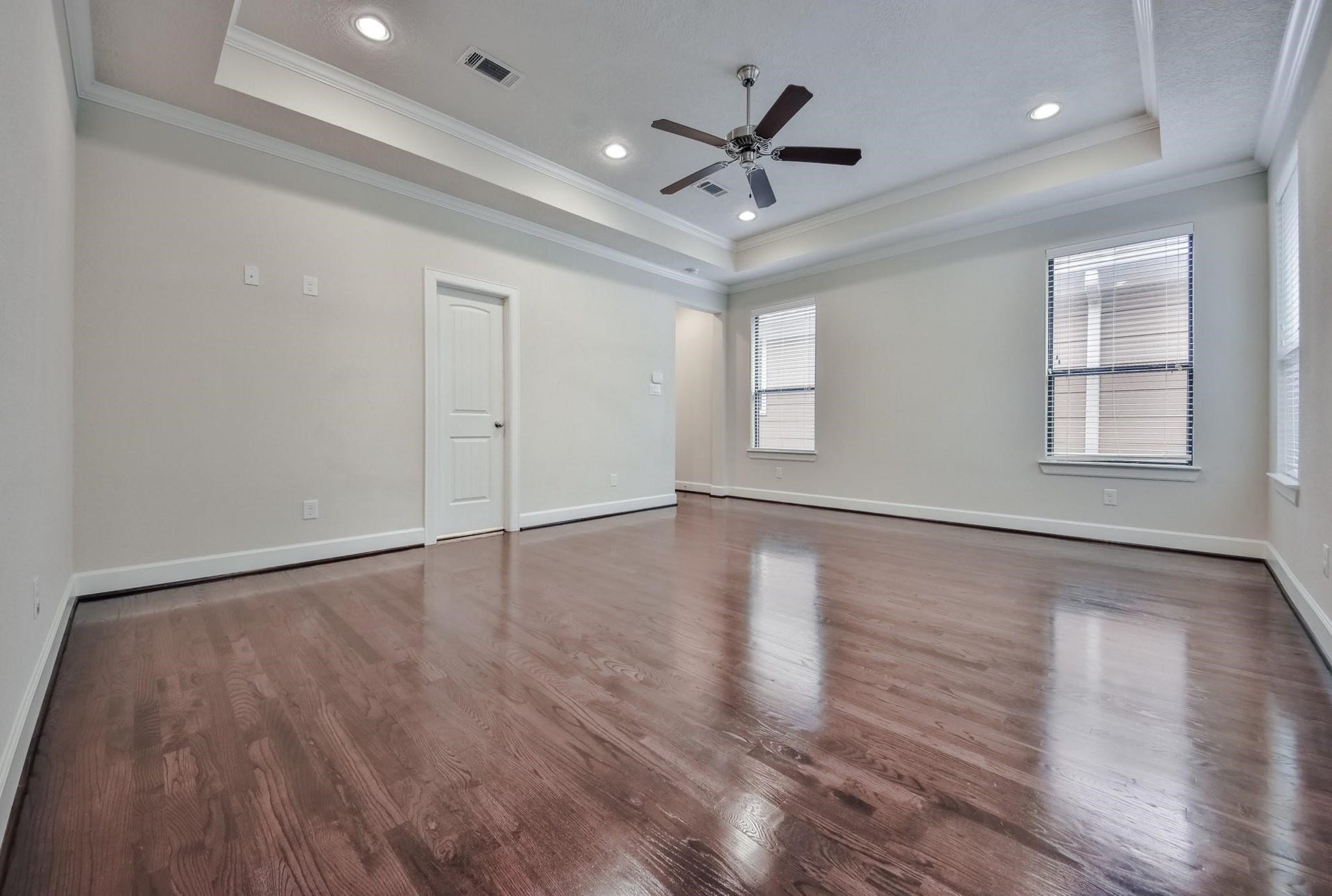 5337 Kansas Street, #D, Houston, TX 77007 5337 Kansas Street, #D, Houston, TX 77007