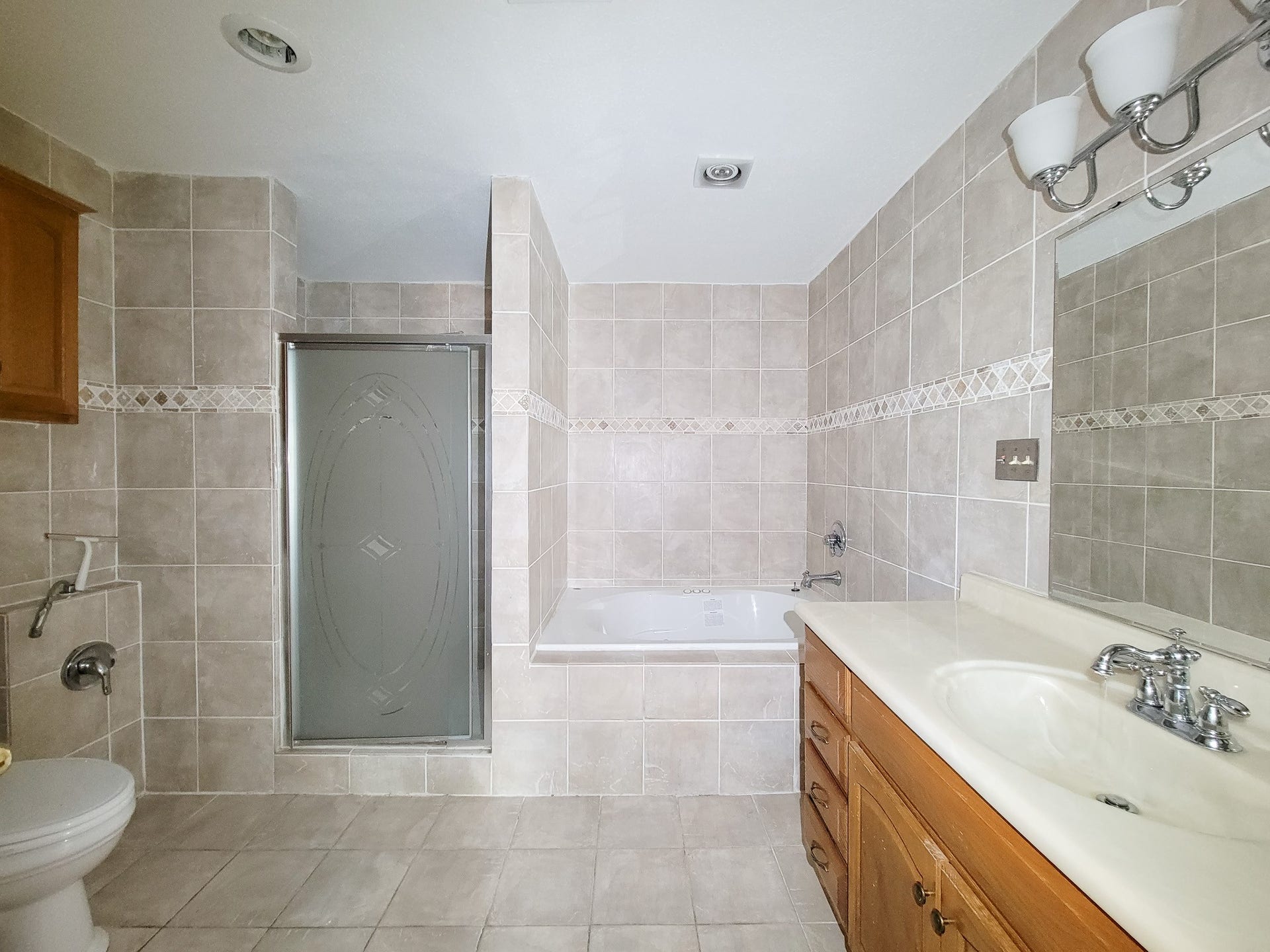 10811 Richmond Avenue, #47, Houston, TX 77042 10811 Richmond Avenue, #47, Houston, TX 77042