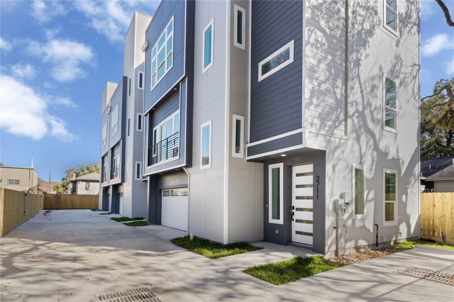Property photo for 2707 Dennis Street, Houston, TX