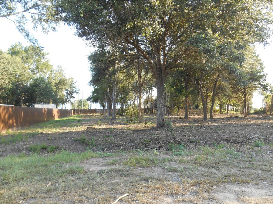 Property photo for 507 Marigold Drive, Prairie View, TX